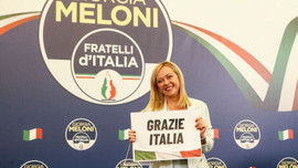 İtalya'da seçimi kazanan Meloni'den ilk açıklama